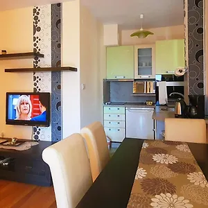 apartment-nicole-plovdiv.plovdiv-hotels.com/